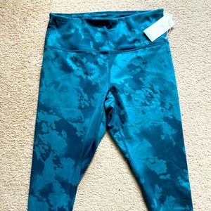 Balance Collection Leggings- Hydro Tie Storm